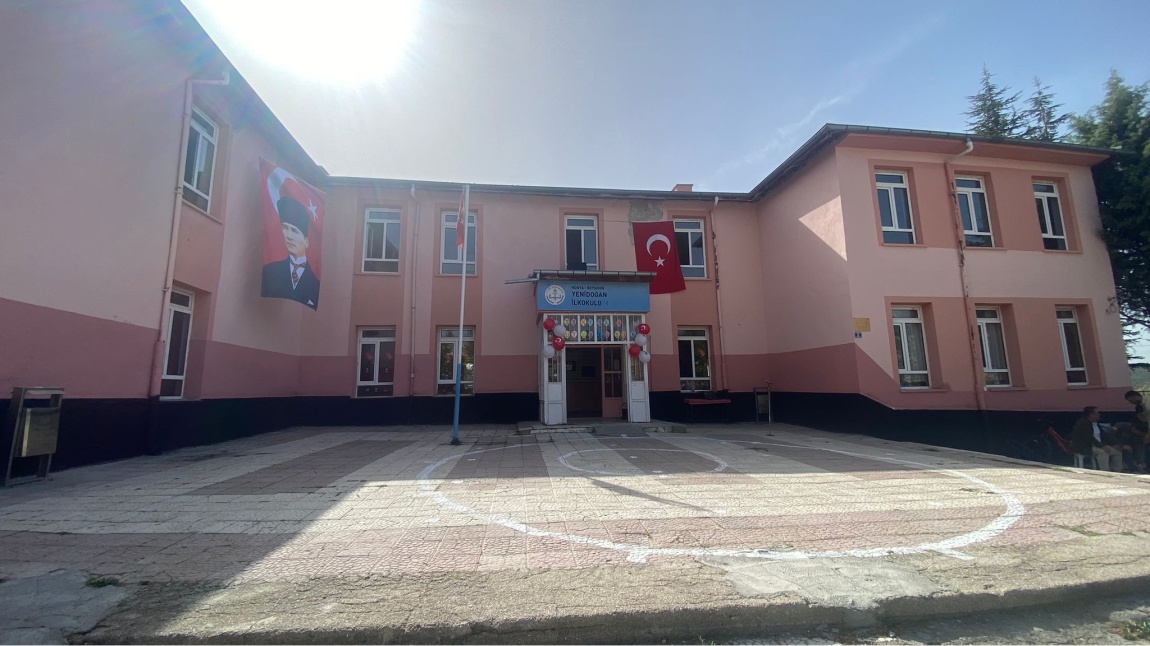Yenidoğan İlkokulu Fotoğrafı